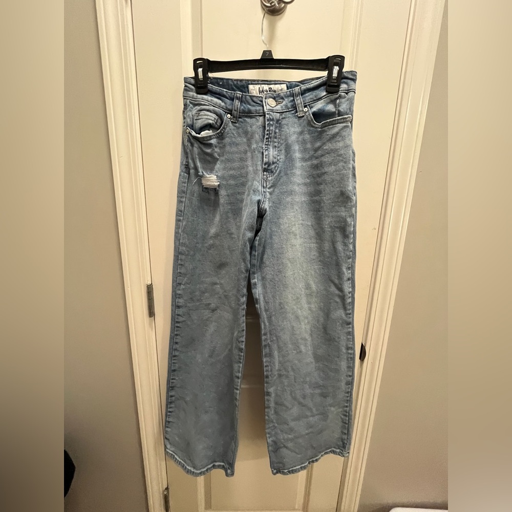 💙Light washed jeans